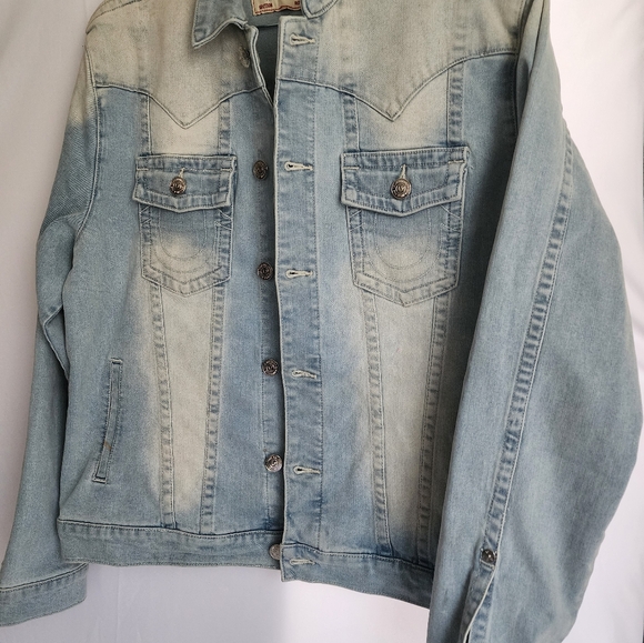 True Religion Jimmy Denim Trucker Button Stretch Jacket Light Shower Size M - Picture 2 of 9